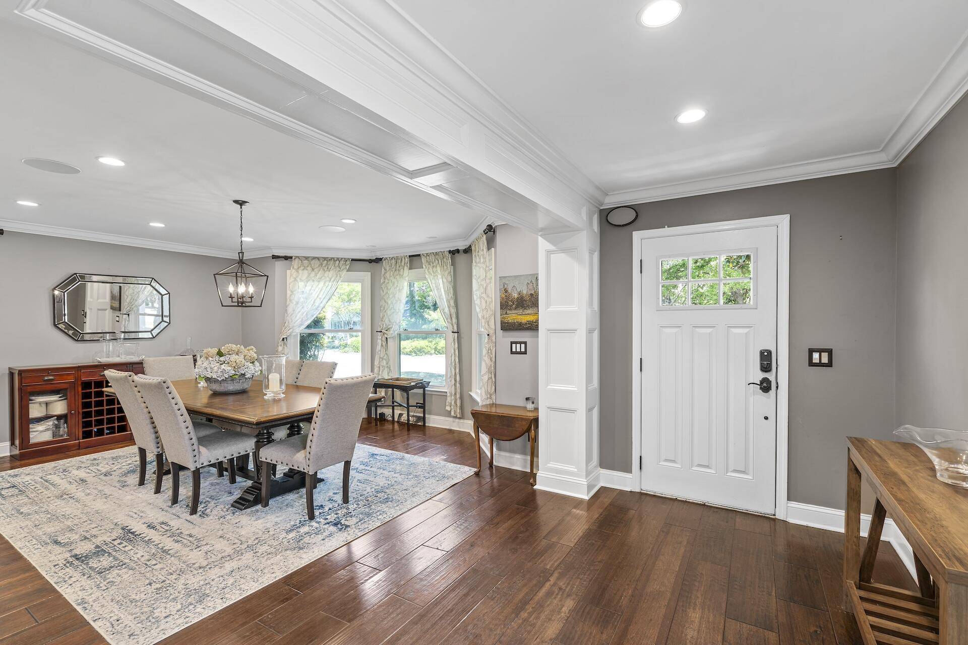 James Island, SC 29412,699 Castle Pinckney Dr