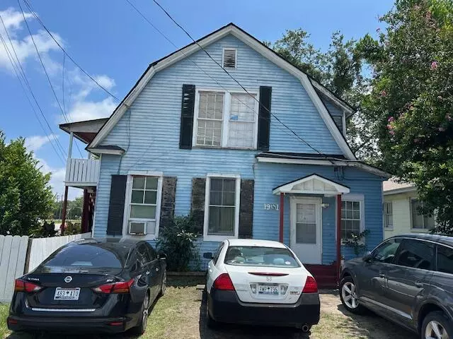 1901 Orvid St, North Charleston, SC 29405