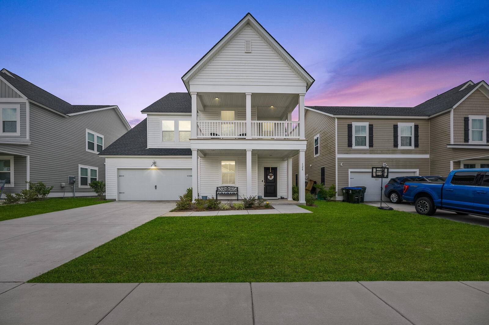 128 Red Bluff St, Summerville, SC 29483