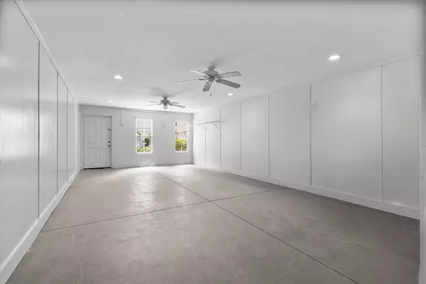 Charleston, SC 29401,6 Kirkland Ln