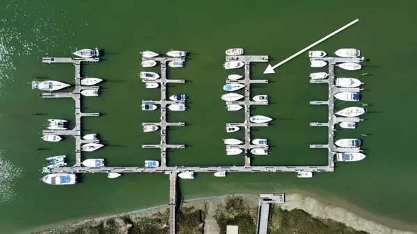 2 Mcdonough Rd #C-18, Folly Beach, SC 29439