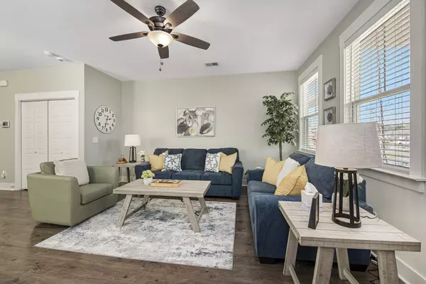 North Charleston, SC 29405,3948 Rhett Park Dr