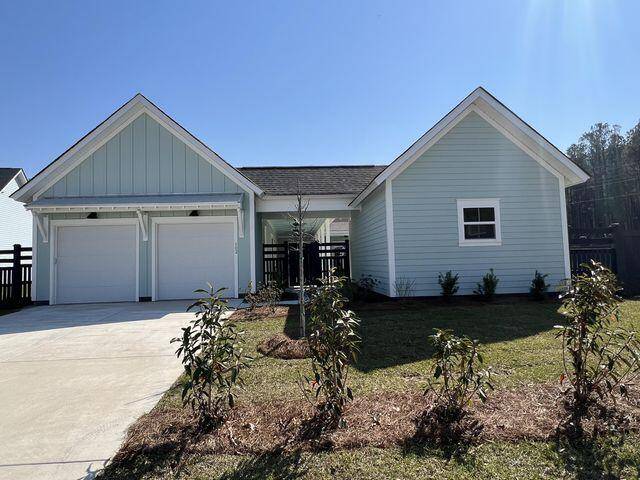 190 Clearpath Dr, Summerville, SC 29486