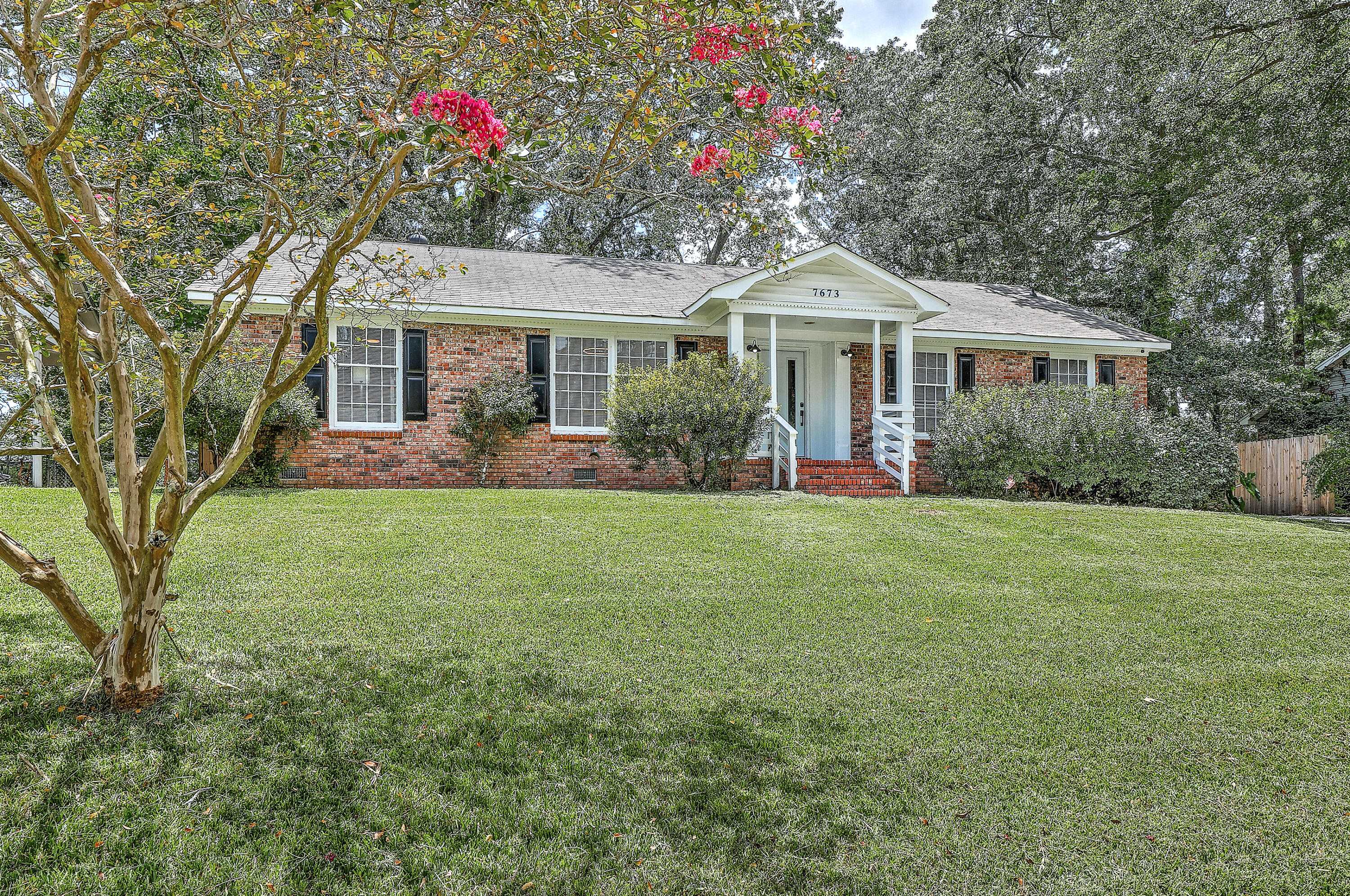 North Charleston, SC 29420,7673 Hillandale Rd