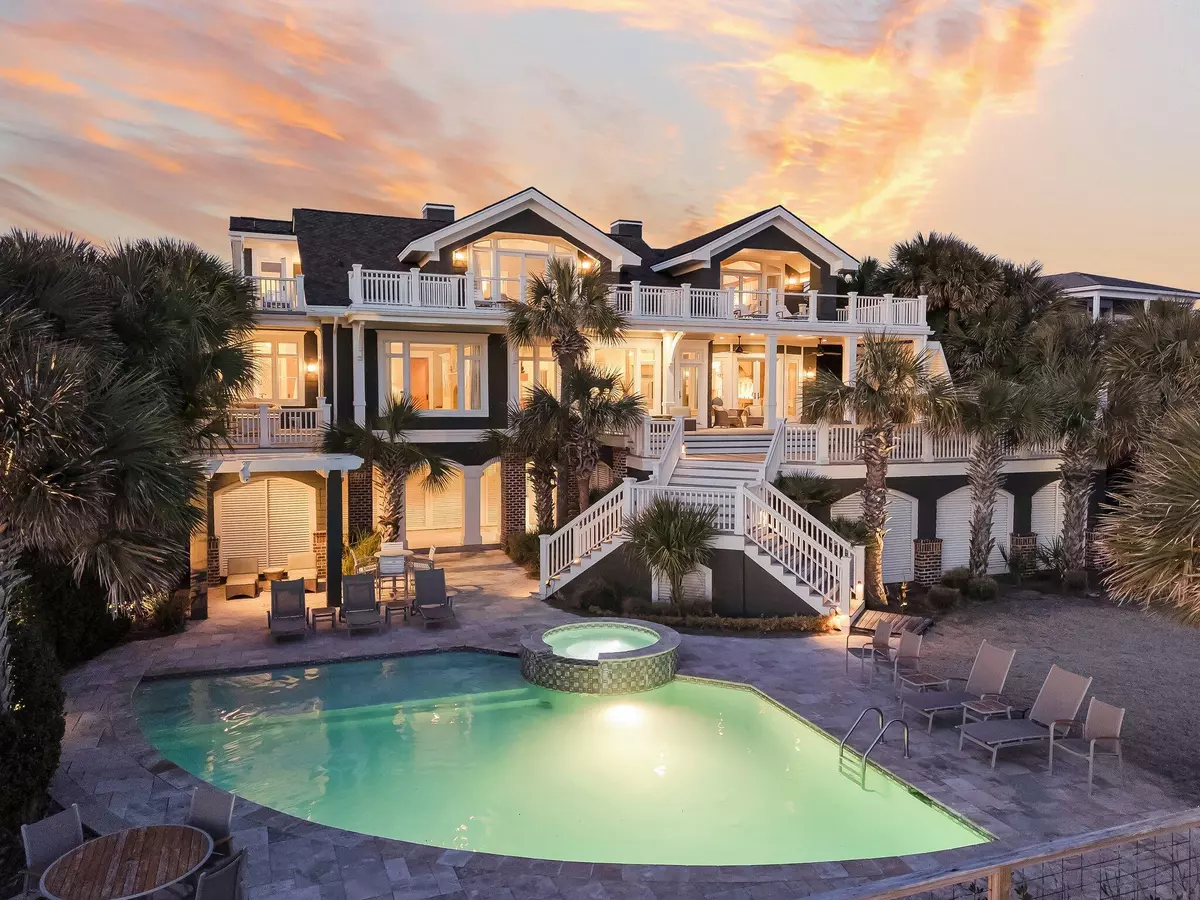 Isle Of Palms, SC 29451,112 Ocean Blvd  C (1/4 Interest)