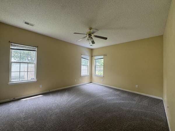Goose Creek, SC 29445,138 Adthan Cir