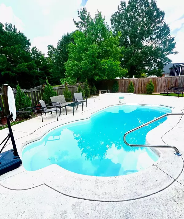 Hanahan, SC 29410,1112 Eagle Landing Blvd