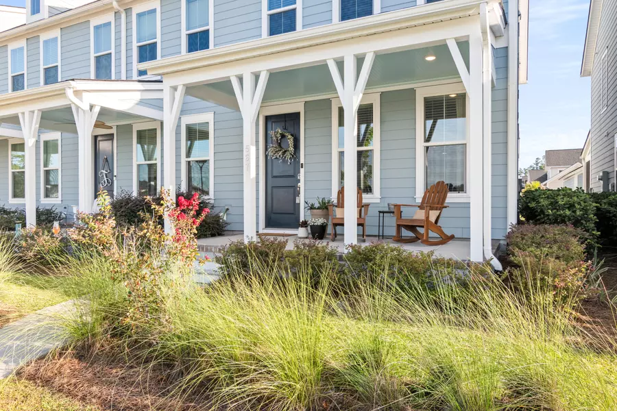 567 Blueway Ave, Summerville, SC 29486