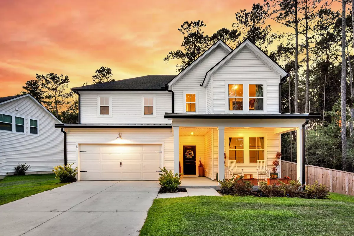 Summerville, SC 29483,69 Red Bluff St