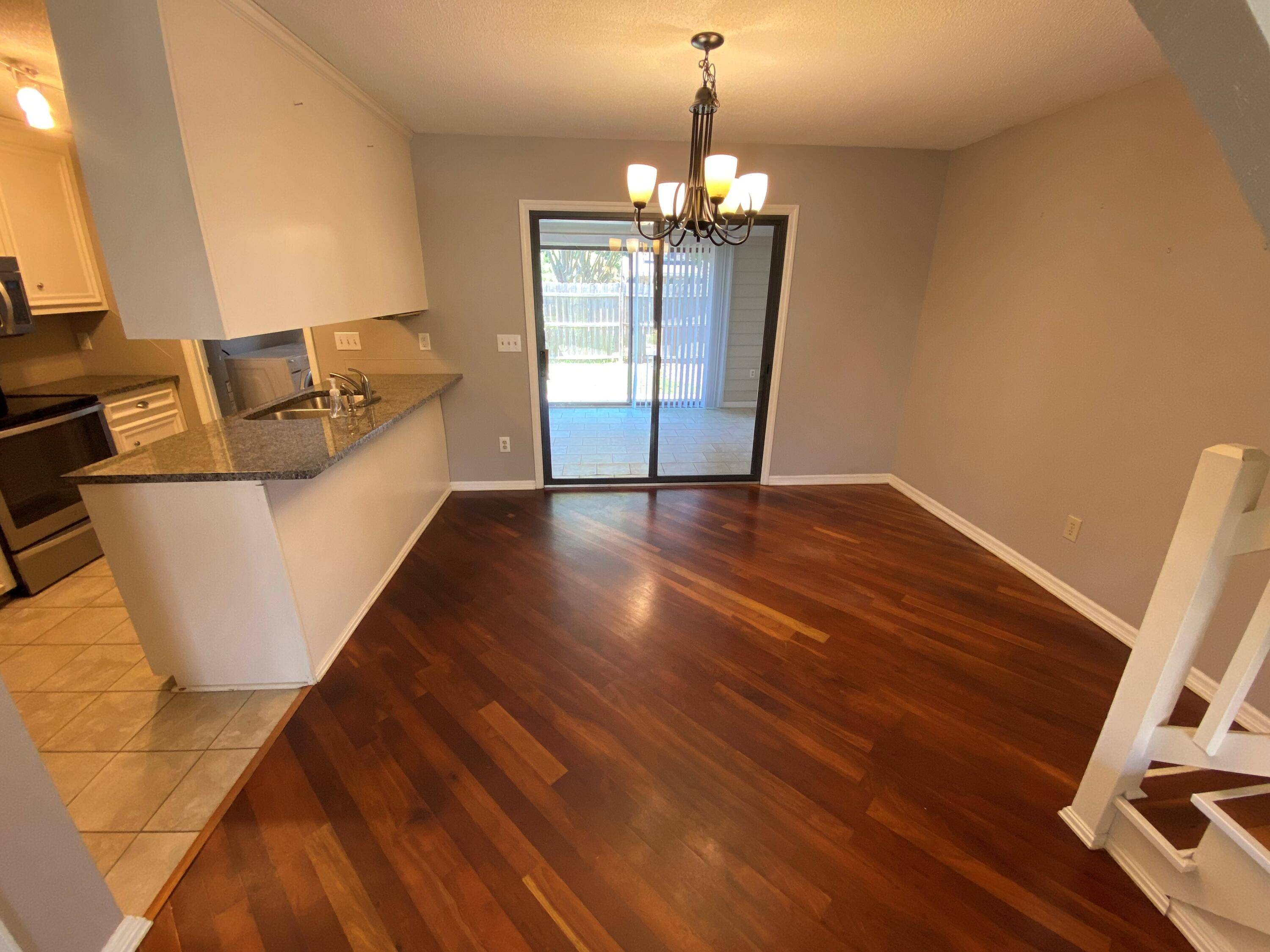 Mount Pleasant, SC 29464,985 Bay Tree Cir #C