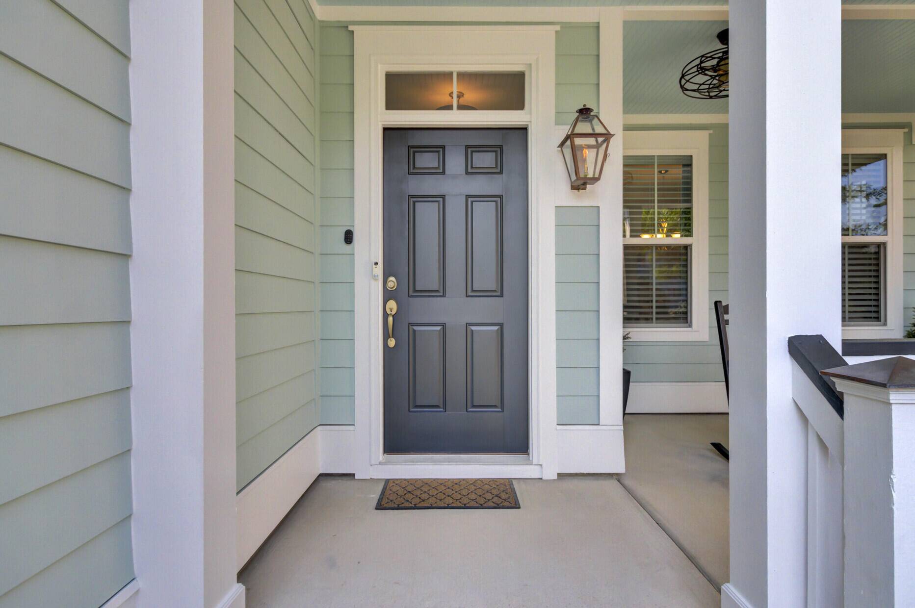 Summerville, SC 29483,207 Bellflower Dr