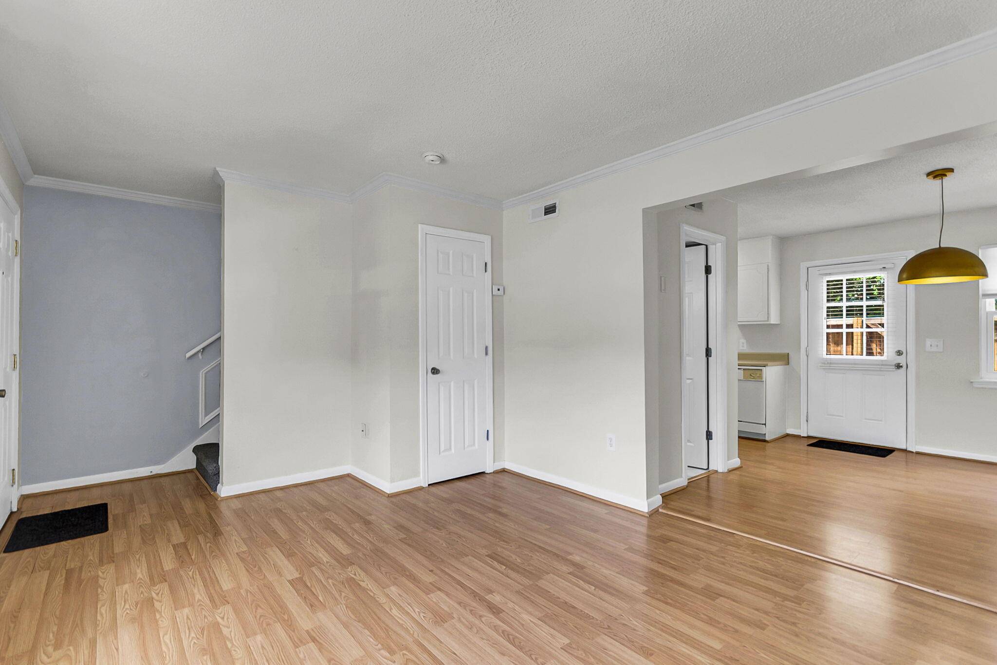 Charleston, SC 29414,415 Parkdale Dr #4b