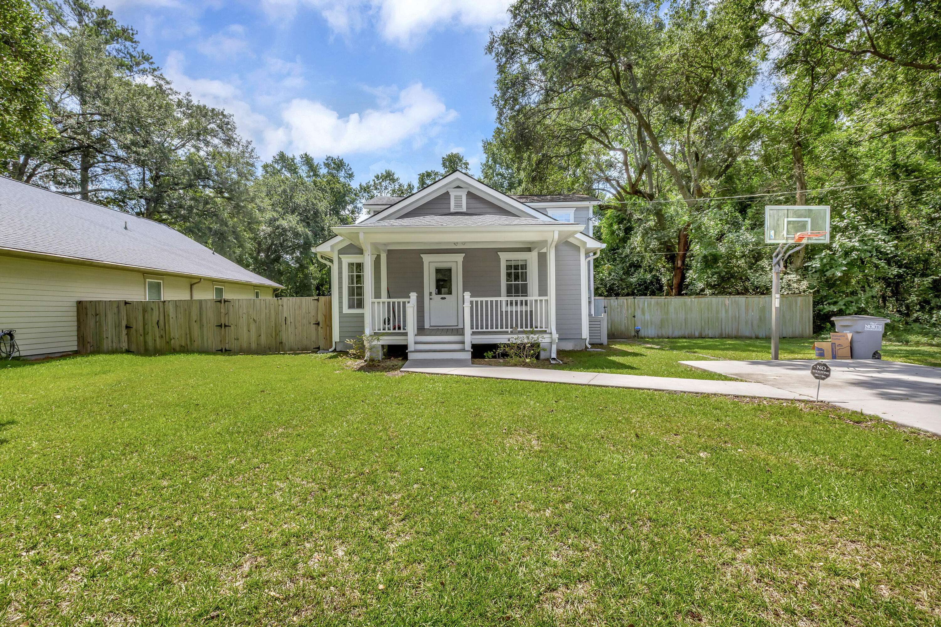 7022 Orvin St, North Charleston, SC 29406