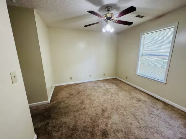 Hampton, SC 29924,506 Crooked Creek Rd