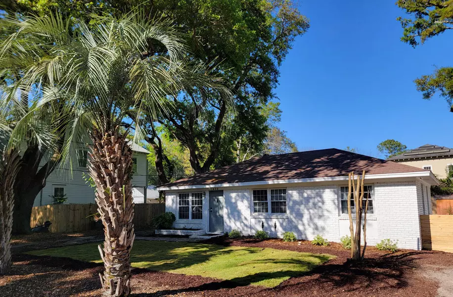 1438 Goblet Ave, Mount Pleasant, SC 29464
