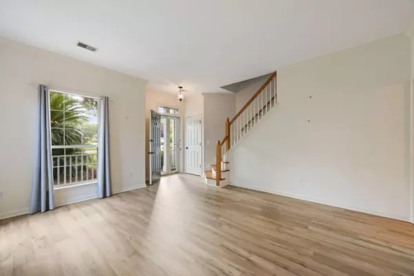 Mount Pleasant, SC 29464,456 Old Carolina Ct