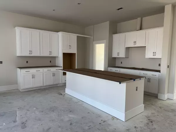 Summerville, SC 29486,621 June Berry Dr