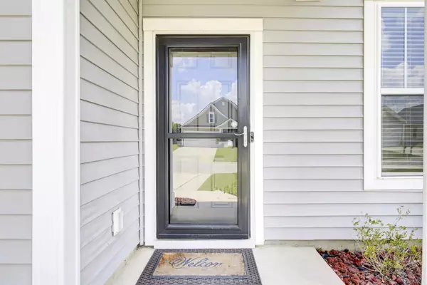 Summerville, SC 29486,504 Magwood Rd