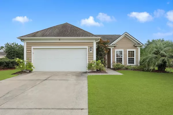 586 Eastern Isle Ave, Summerville, SC 29486