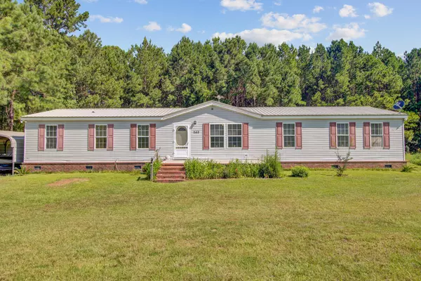262 Eagle Terrace Trl, Cross, SC 29436