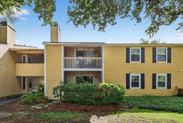 Mount Pleasant, SC 29464,1054 Anna Knapp Blvd #5c