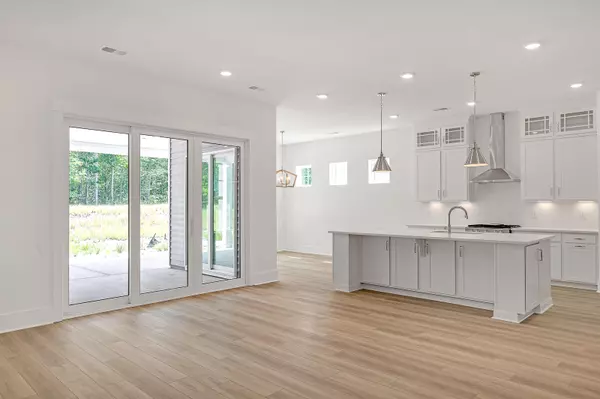 Summerville, SC 29486,171 Summerwind Dr