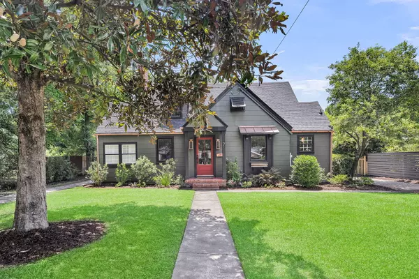 7 Riverdale Dr, Charleston, SC 29407