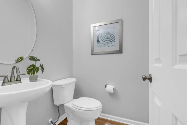 Mount Pleasant, SC 29466,3456 Claremont St