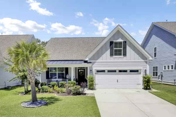 137 Longdale Dr, Summerville, SC 29483