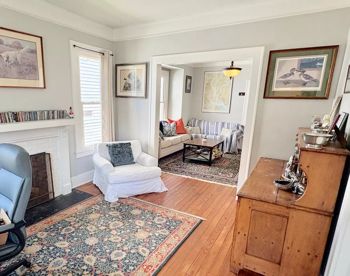 Charleston, SC 29403,78 Maple St