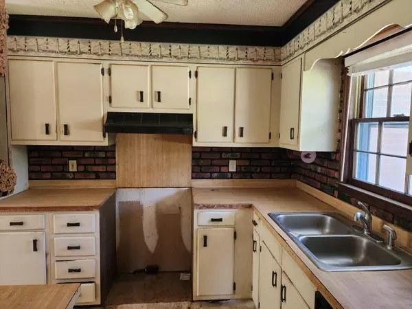 Moncks Corner, SC 29461,121 Loblolly Dr