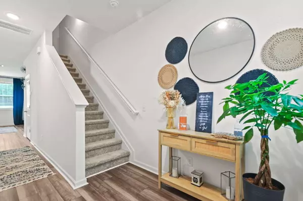 Summerville, SC 29486,1202 Scarlett Maple St