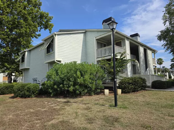 Mount Pleasant, SC 29464,1481 Center Street #405