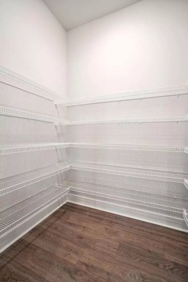 Summerville, SC 29486,243 Denham St