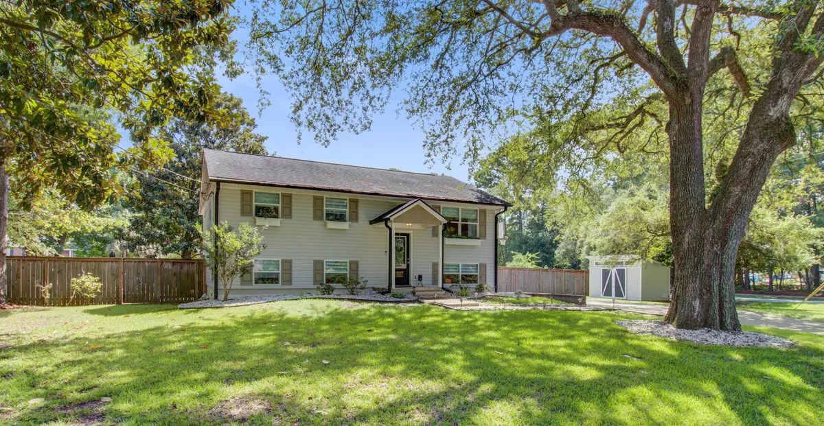 Charleston, SC 29407,1807 Debbenshire Dr