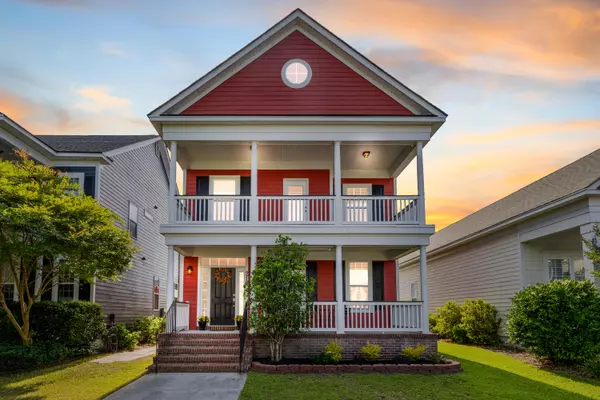 Summerville, SC 29483,218 Barberry St