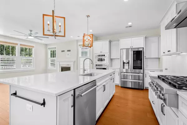 Charleston, SC 29414,1821 Mead Ln