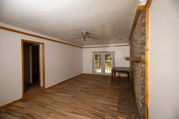Ridgeland, SC 29936,360 Mccormack Ave