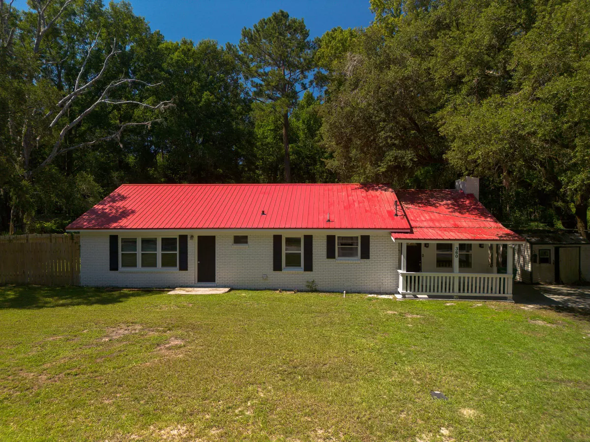 Ridgeland, SC 29936,360 Mccormack Ave