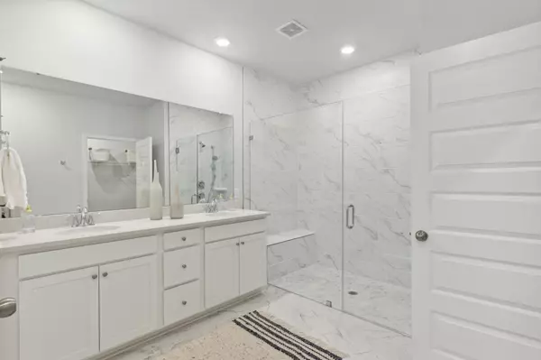 Summerville, SC 29485,1042 Tulip Shell St