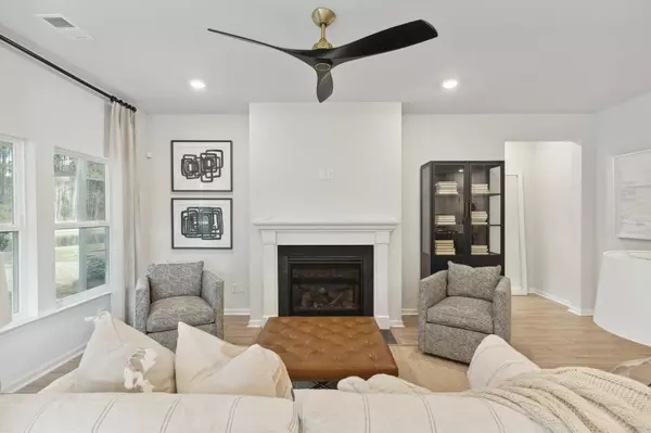 Summerville, SC 29485,1042 Tulip Shell St