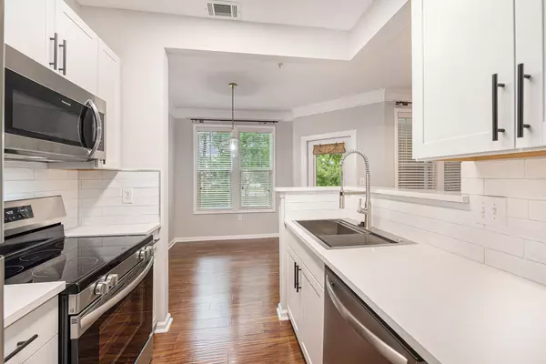 Mount Pleasant, SC 29464,2125 Chatelain Way