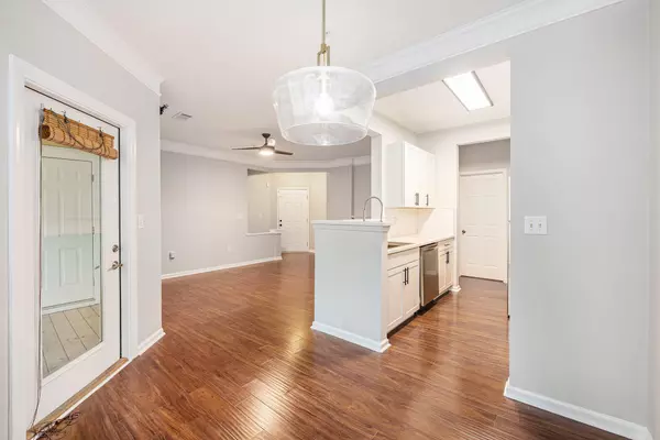 Mount Pleasant, SC 29464,2125 Chatelain Way