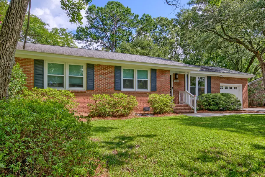 1670 McClain St, Charleston, SC 29407