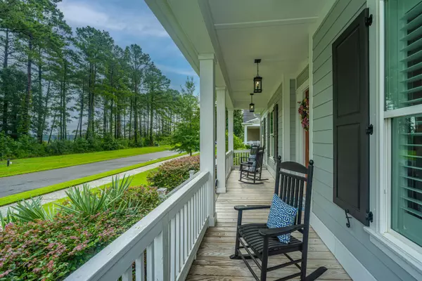 Ravenel, SC 29470,3984 Berberis Ln