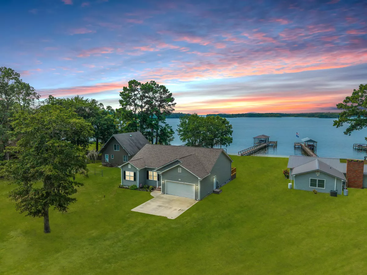 Manning, SC 29102,1083 Copperhead Rd