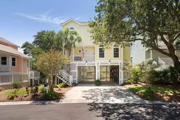 Isle Of Palms, SC 29451,71 Fairway Dunes Ln