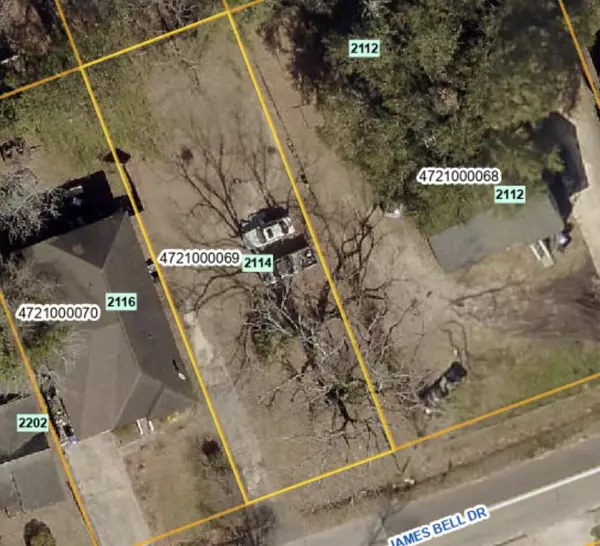 2114 James Bell Dr, North Charleston, SC 29406