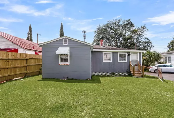 Charleston, SC 29407,950 Battery Ave