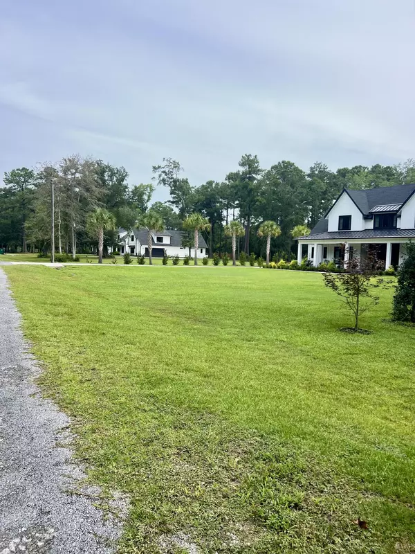 Mcclellanville, SC 29458,5565 Huckleberry Ln